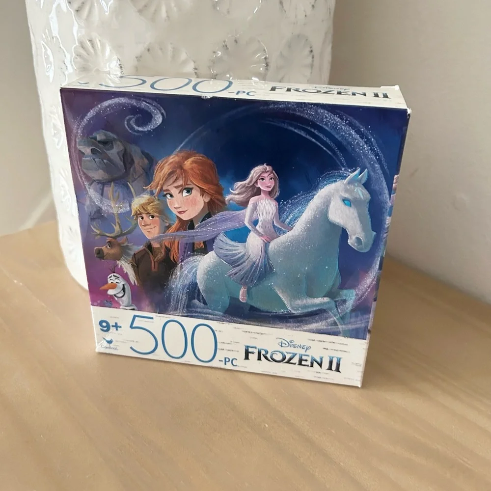 Disney Frozen II 500-Piece Jigsaw Puzzle Elsa and Anna